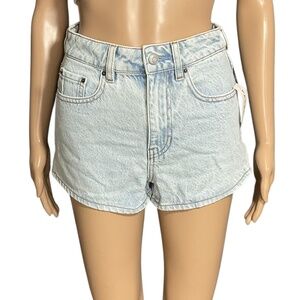 PacSun Mom Short Size 24 Shorts High Rise Light Wash Denim NWT Pacific Sunwear
